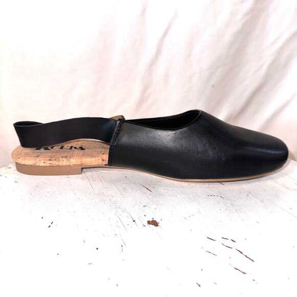 Korks Blush Slingback Flats Womens Size 9.5 Black With Tortoise Shell Buckle - Picture 2 of 11